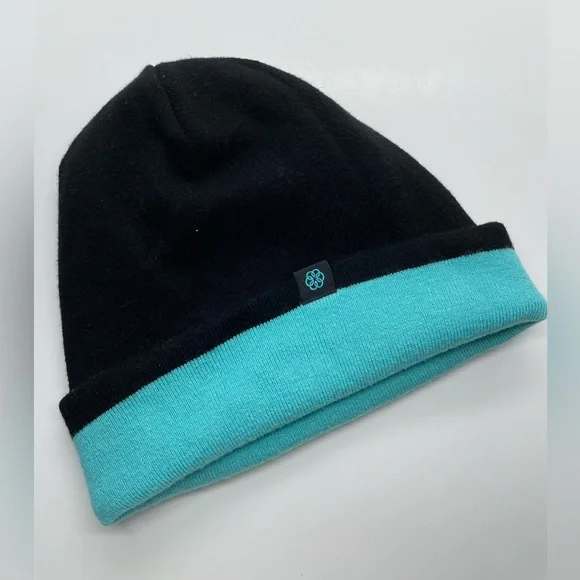 Reversible authentic apple tuque hat - Picture 2 of 2